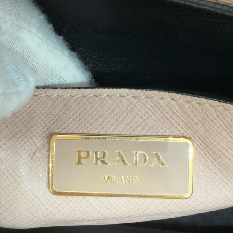Prada Handtasche Triple Pocket