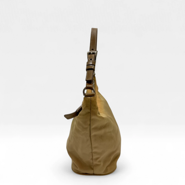 Prada Handtasche Halbmond