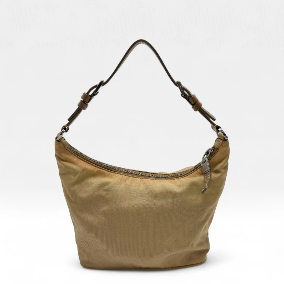 Prada Handtasche Halbmond