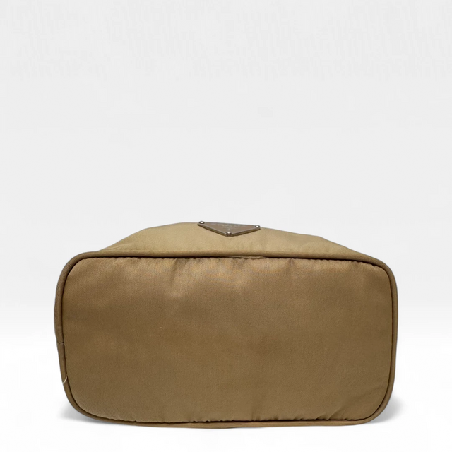 Prada Handtasche Halbmond