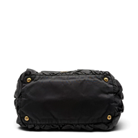 Prada Handtasche Origami aus Nylon schwarz – Unterseite