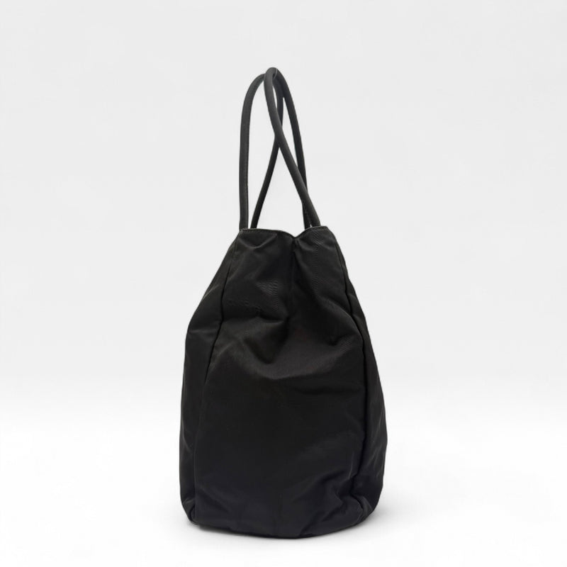 Acheteuse de sacs à main