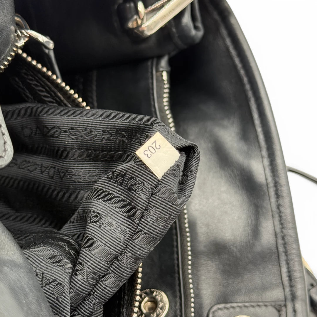 Prada handbag / shopper with shoulder strap made of black nylon