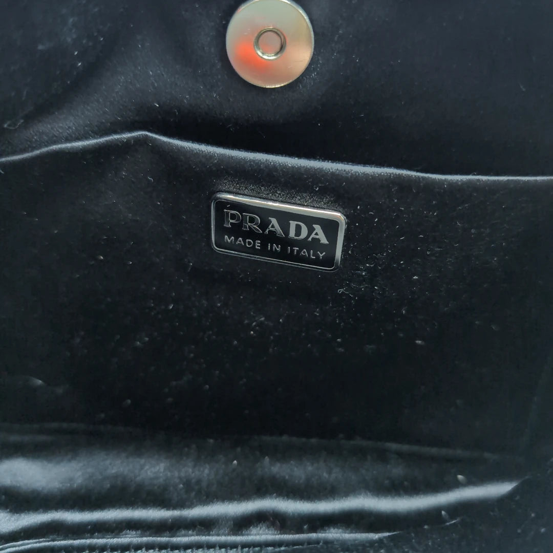 Prada Handtasche Tessuto mit schwarzen Lederhenkel Nylon weinrot