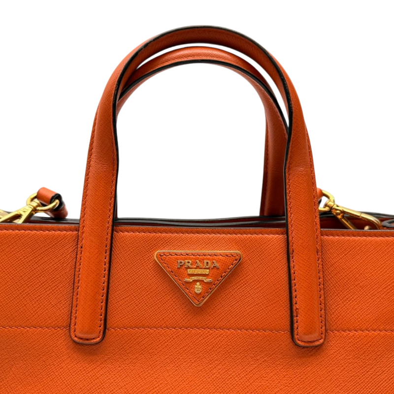 Prada Handtasche Triple Pocket