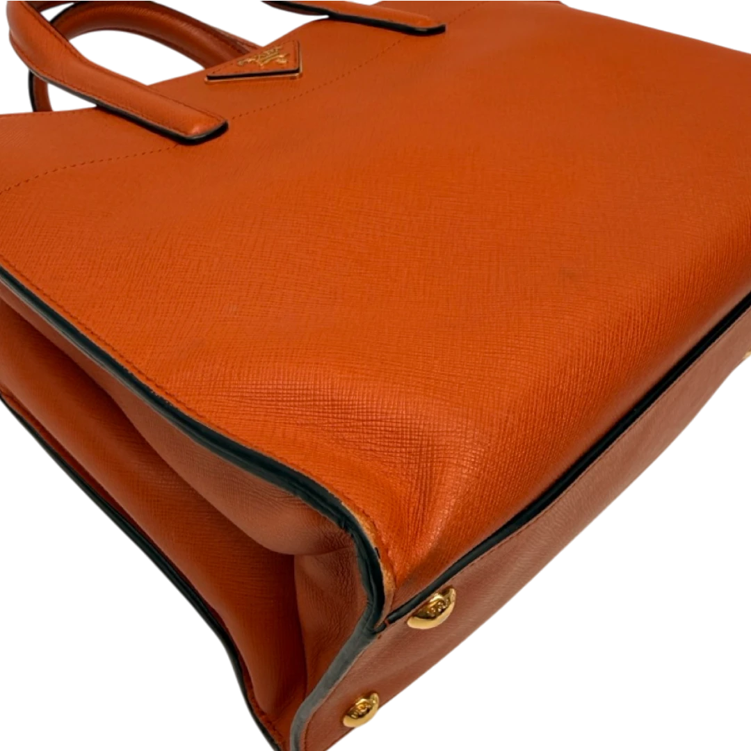 Prada Handtasche Triple Pocket