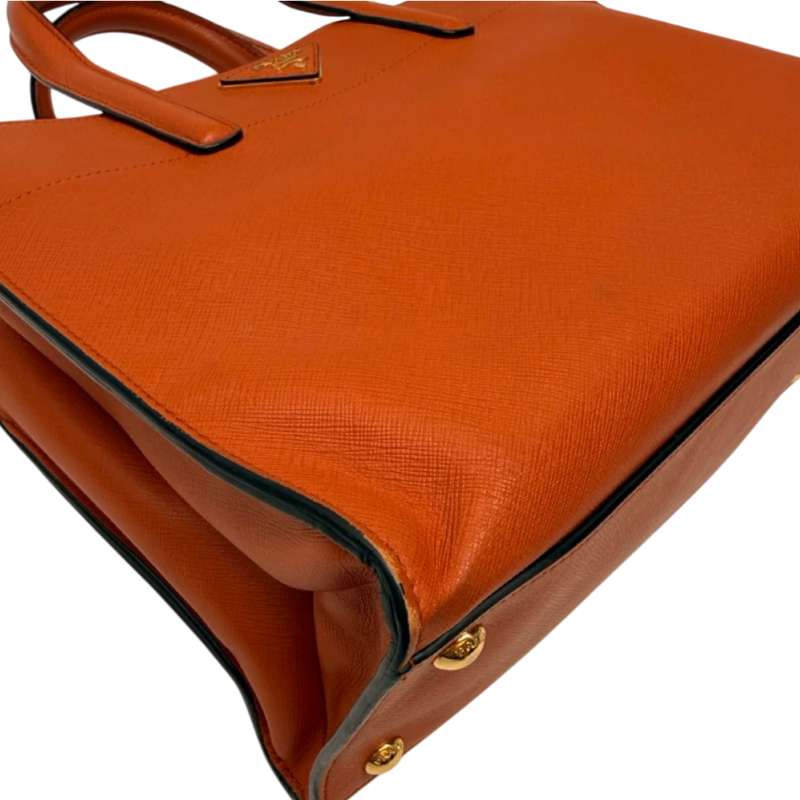 Prada Handtasche Triple Pocket