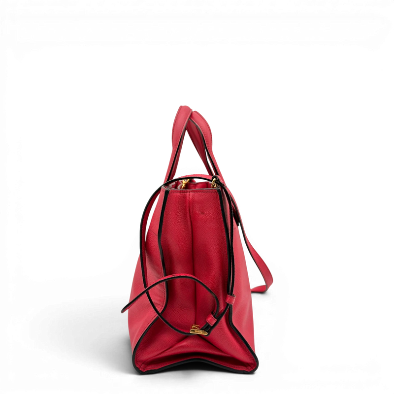 Prada Handtasche Triple Pocket