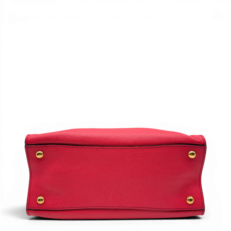 Prada Handtasche Triple Pocket