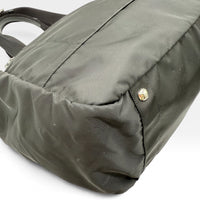Prada Handtasche / Wickeltasche Re-Nylon