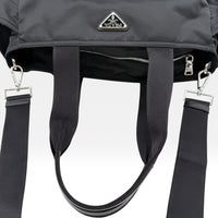 Prada Handtasche / Wickeltasche Re-Nylon