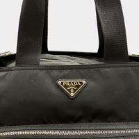 Prada Handtasche / Wickeltasche Re-Nylon