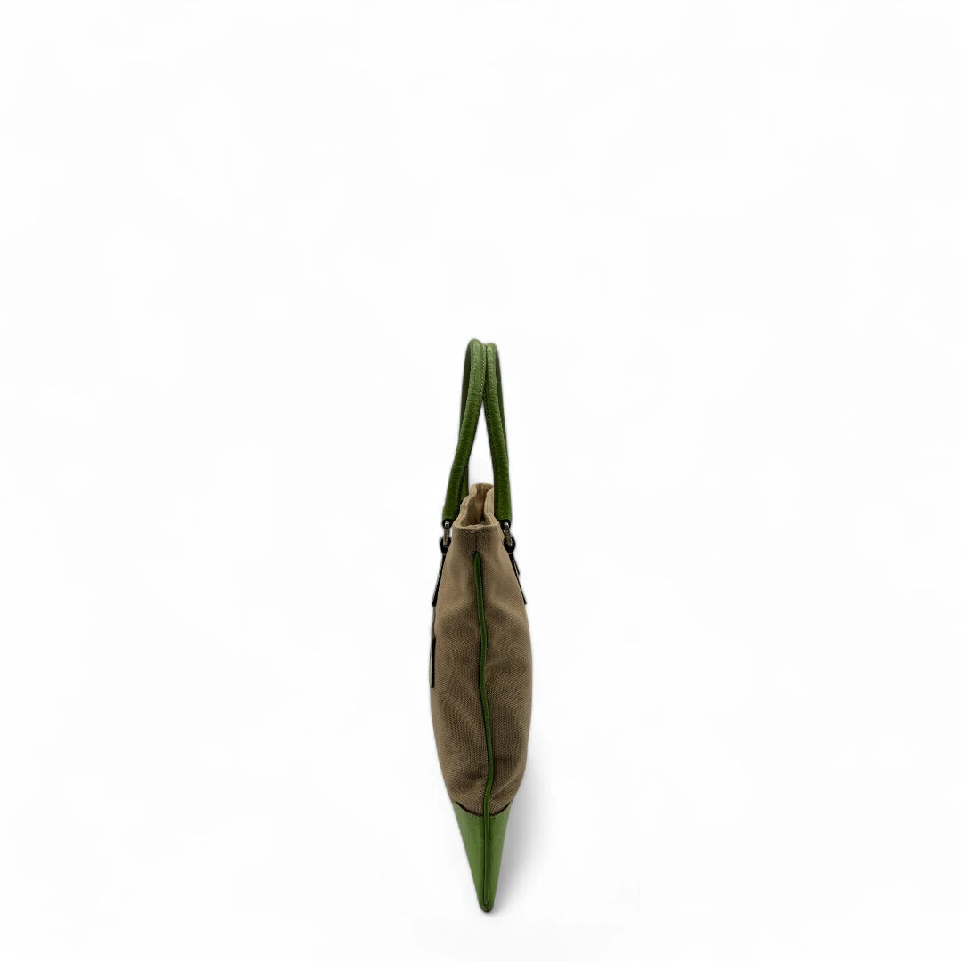 Prada Handtasche mit neongrünen Lederdetails aus Stoff beige