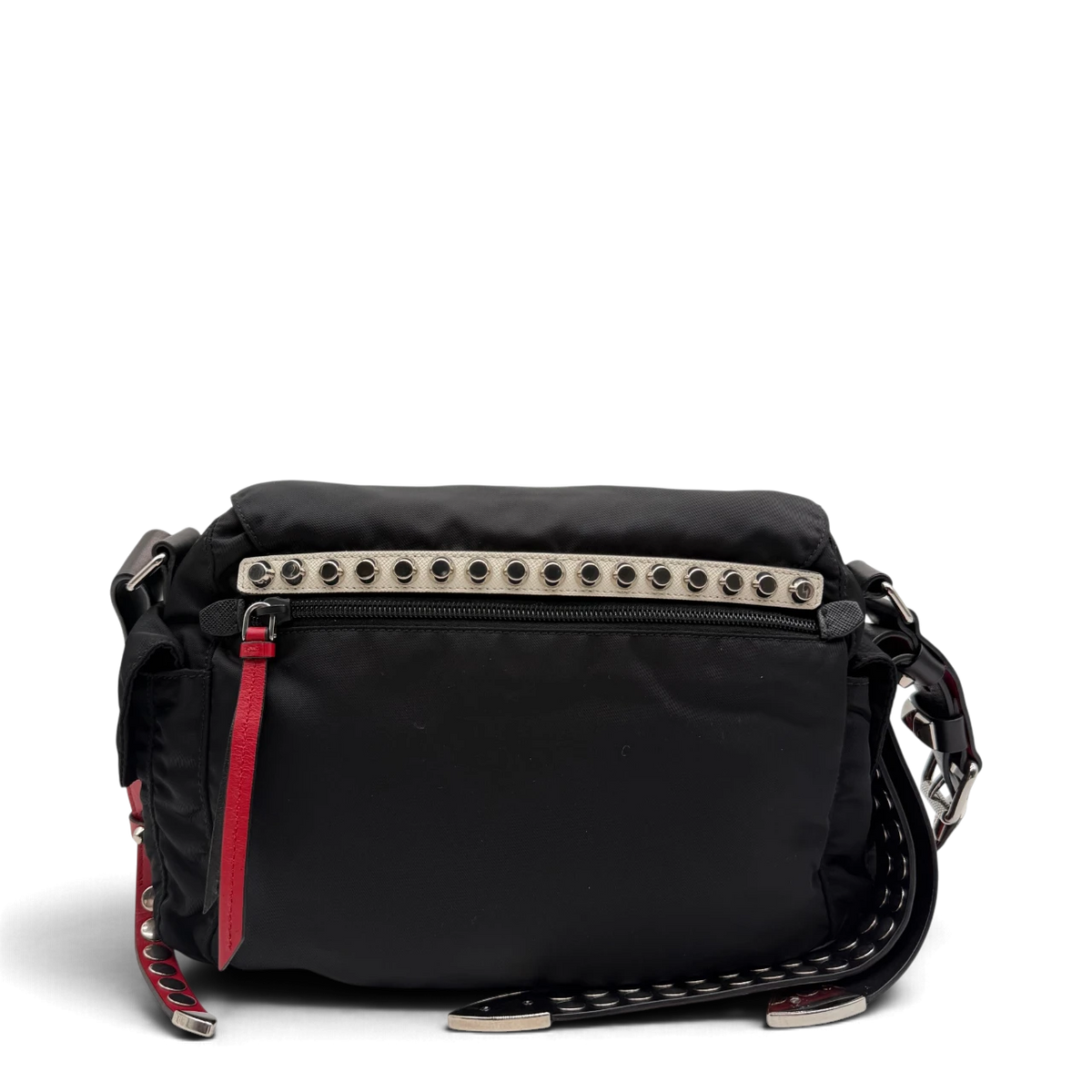 Prada Messengertasche AW18 Rockstar mit Nieten und seitlichen Taschen aus Nylon & Leder schwarz – Gesamtansicht