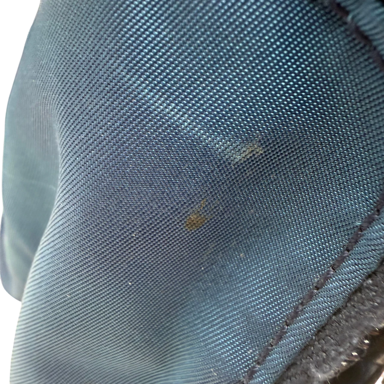 Prada Messengertasche mit seitlichen Taschen