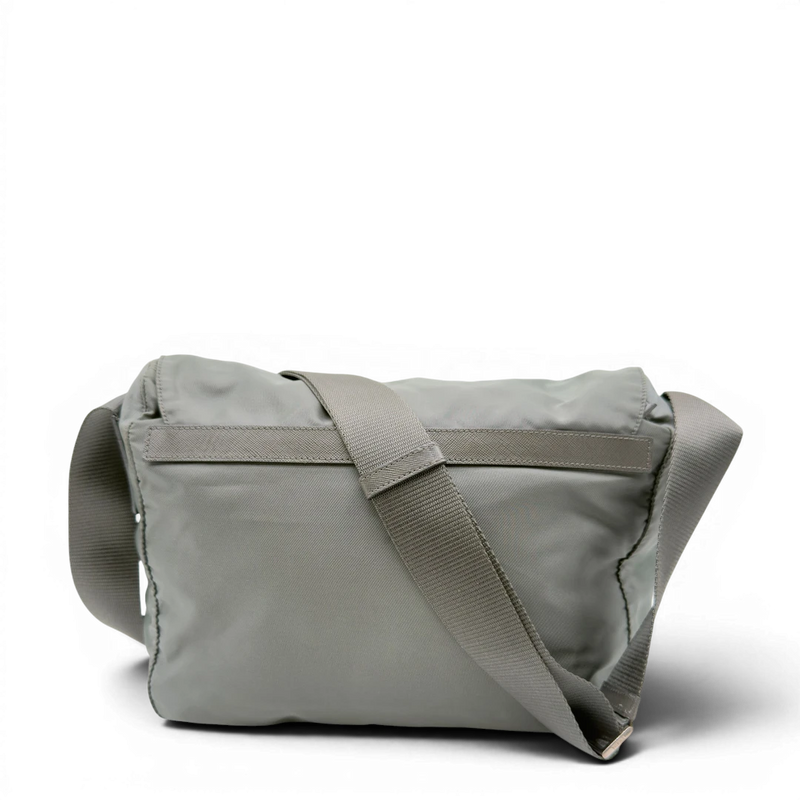 Prada Messengertasche mit zwei Schnallen
