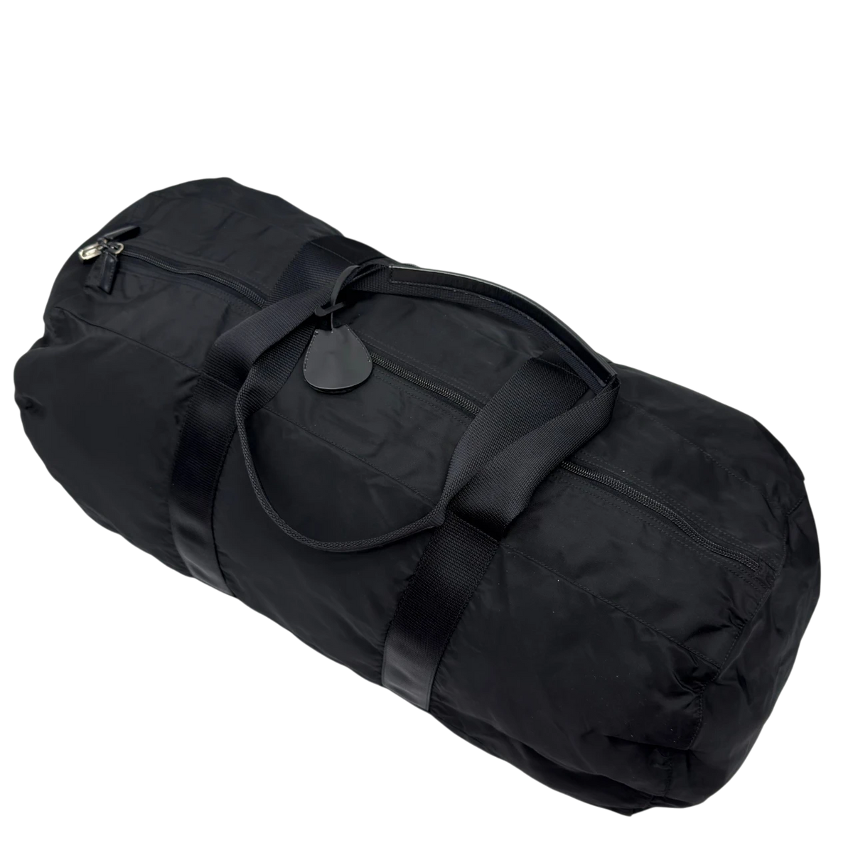 Prada Reisetasche in Zylinderform aus Nylon schwarz – Gesamtansicht