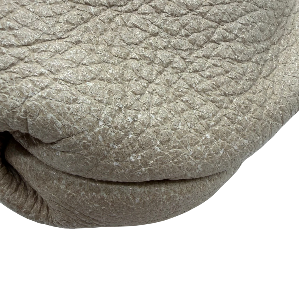 Prada Schultertasche Cervo Lux aus Leder weiß – Ecken im Detail