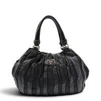 Prada Schultertasche Hobo aus Nappaleder schwarz – Gesamtansicht