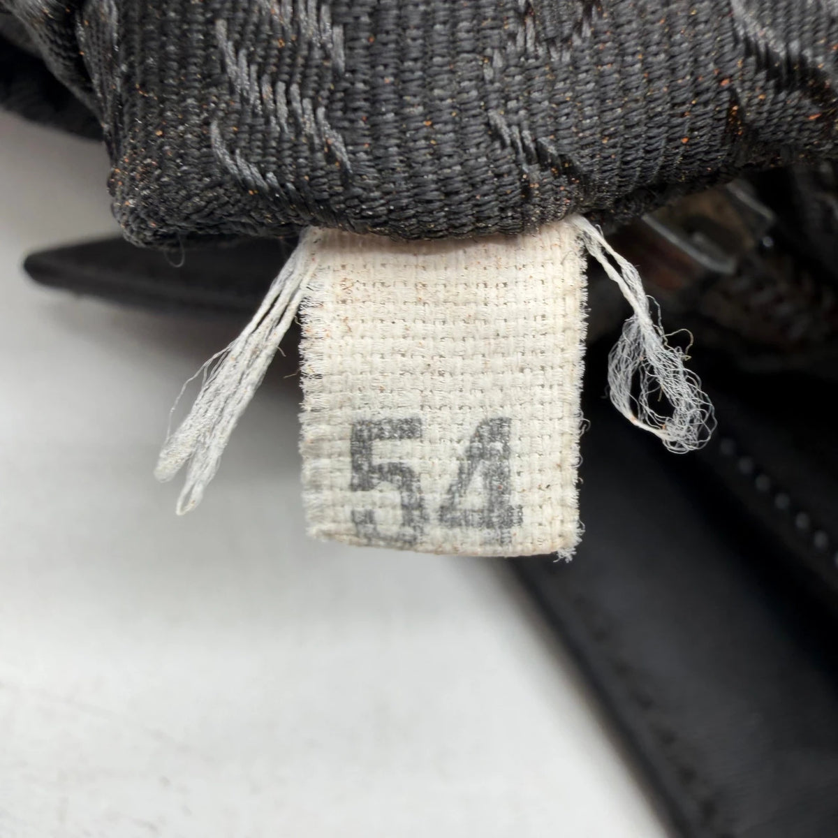 Prada Shopper aus Nylon schwarz – Detailansicht