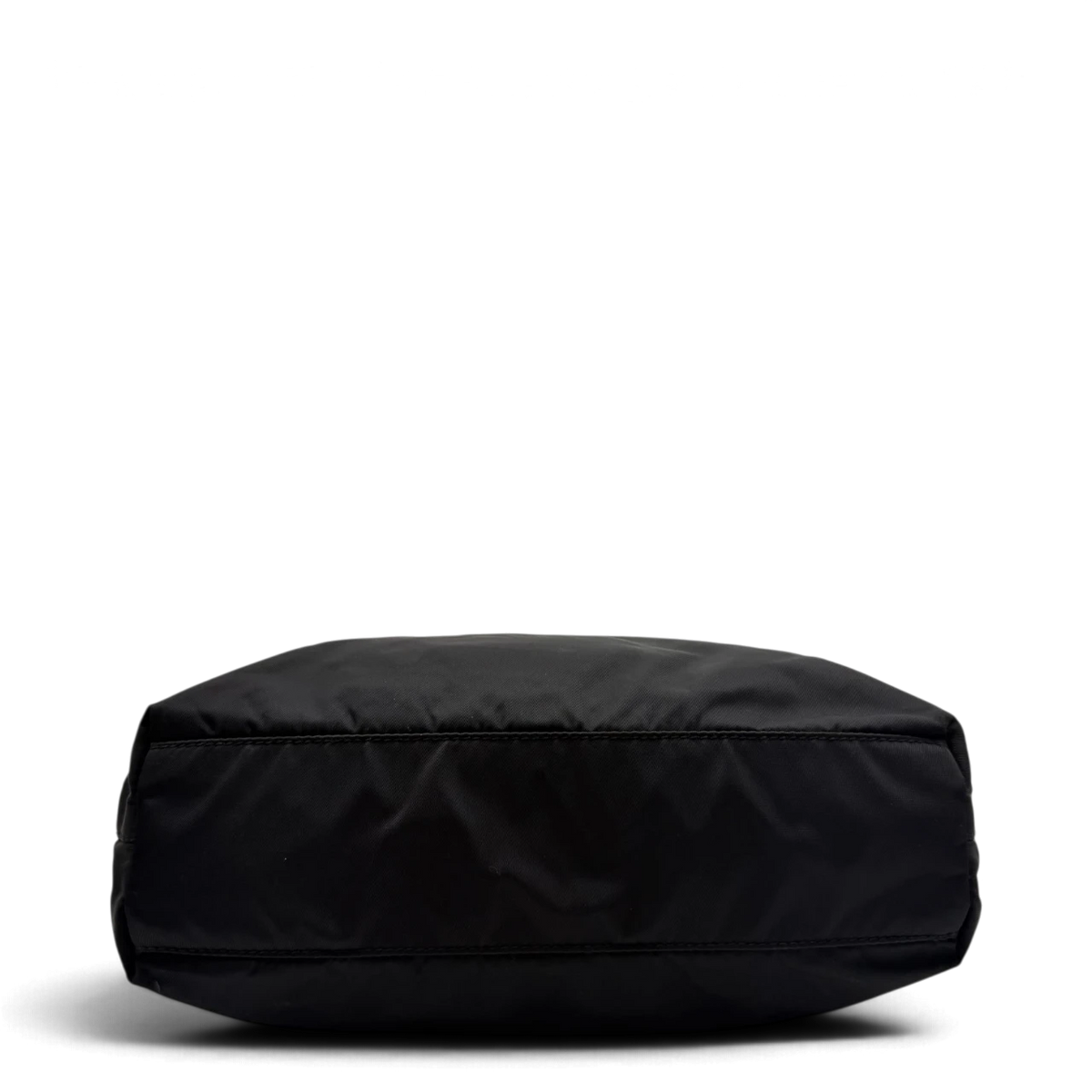 Prada Shopper aus Nylon schwarz – Unterseite