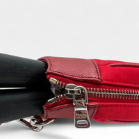Prada Ping Pong Schläger mit Umhängetasche und Bällen