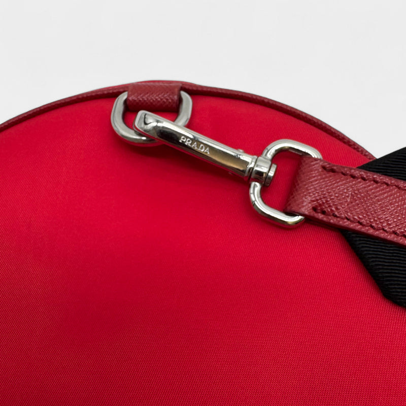 Prada Ping Pong Schläger mit Umhängetasche und Bällen
