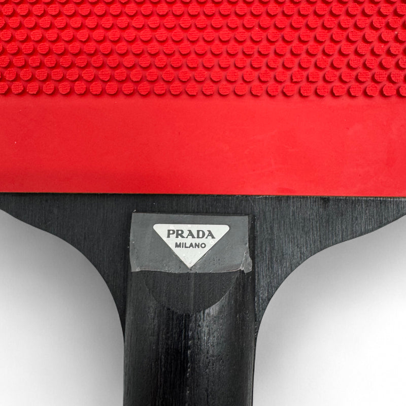 Prada Ping Pong Schläger mit Umhängetasche und Bällen