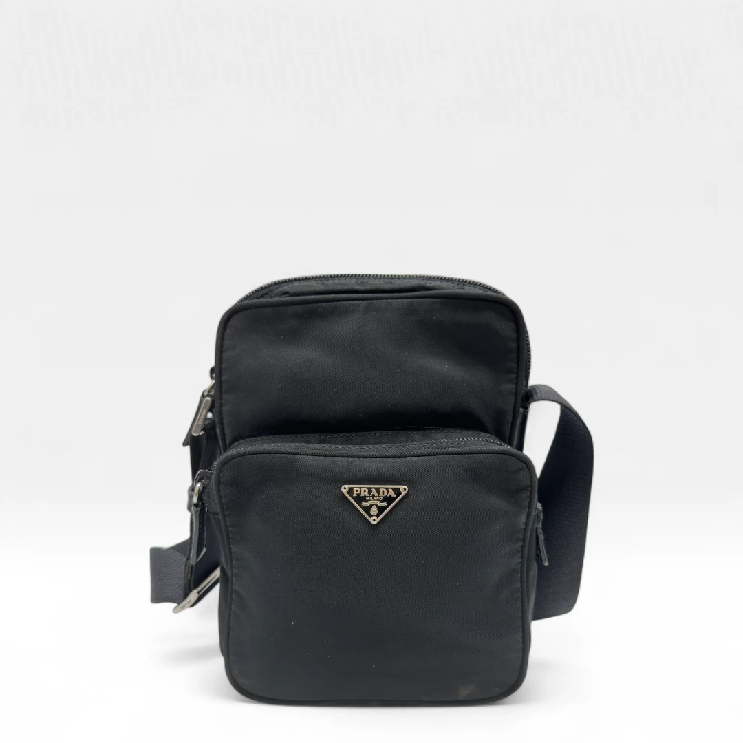 Prada Umhängetasche mit extra Fach
