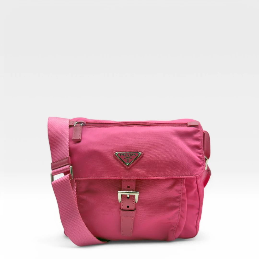 Prada Umhängetasche mit mittiger Schnalle pink