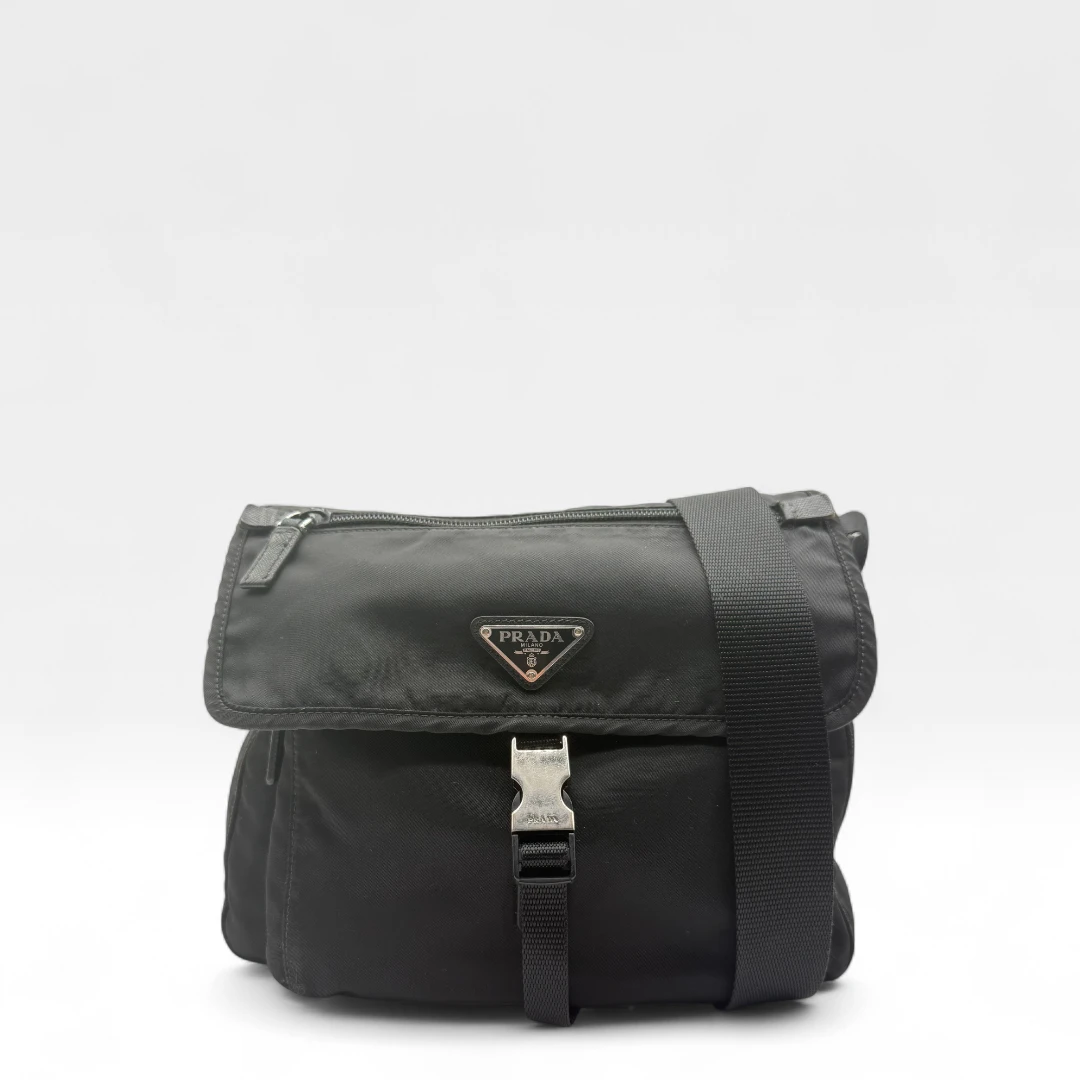 Prada Umhängetasche schwarz
