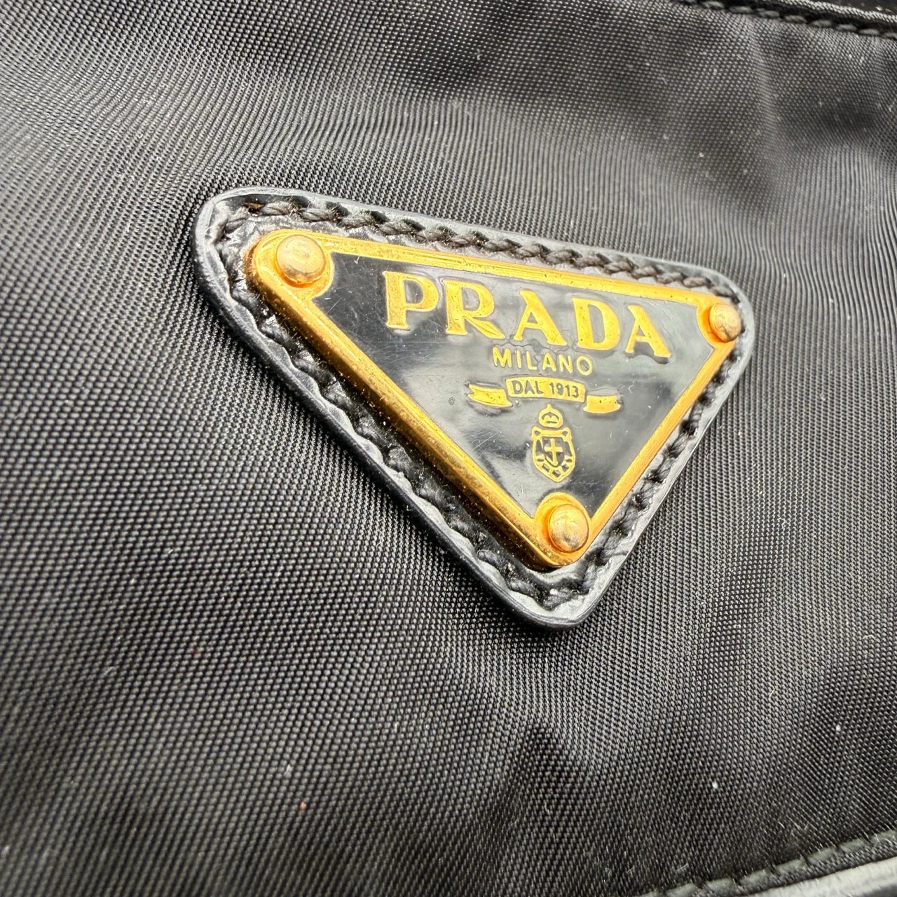 Prada Umhängetasche Tessuto aus Nylon schwarz