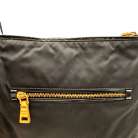 Prada Umhängetasche Tessuto aus Nylon schwarz