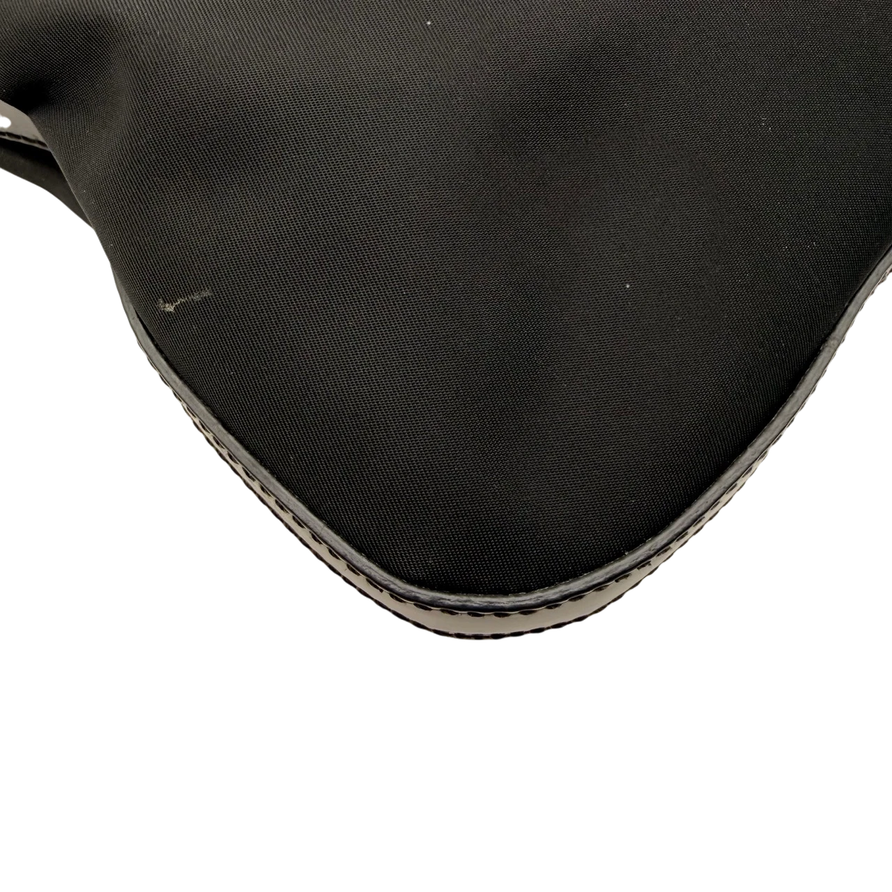 Prada Umhängetasche Tessuto aus Nylon schwarz