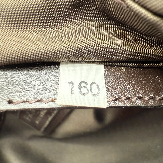 Prada Umhängetasche basic