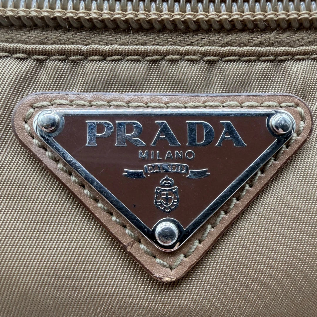 Piccola borsa a tracolla rettangolare