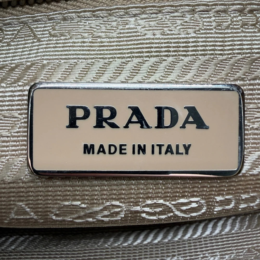 Piccola borsa a tracolla rettangolare