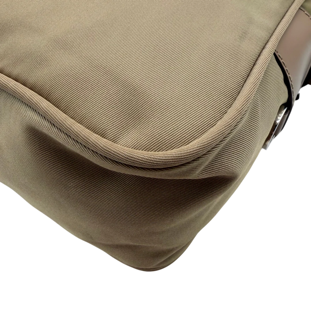 Piccola borsa a tracolla rettangolare