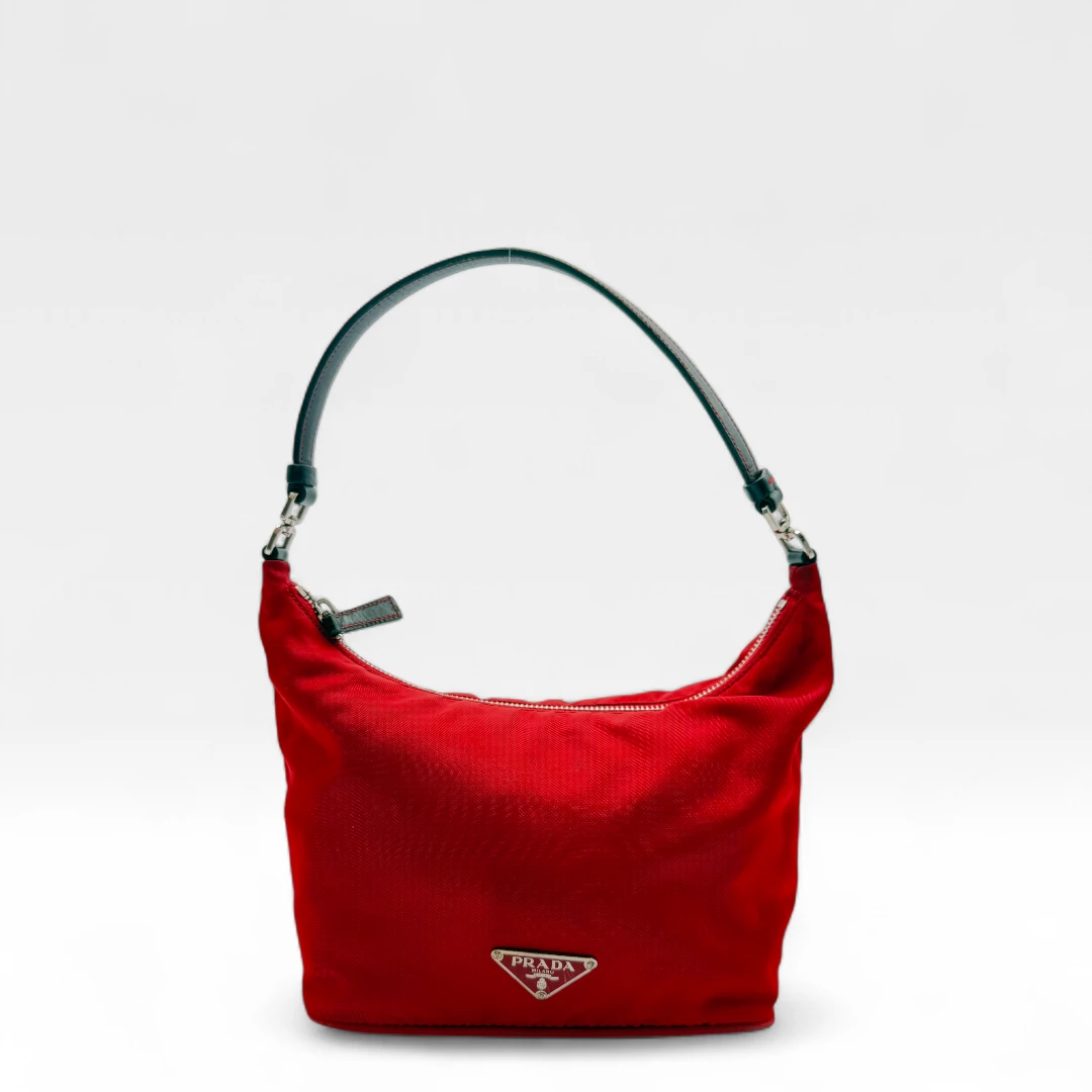Prada Handtasche aus Nylon rot