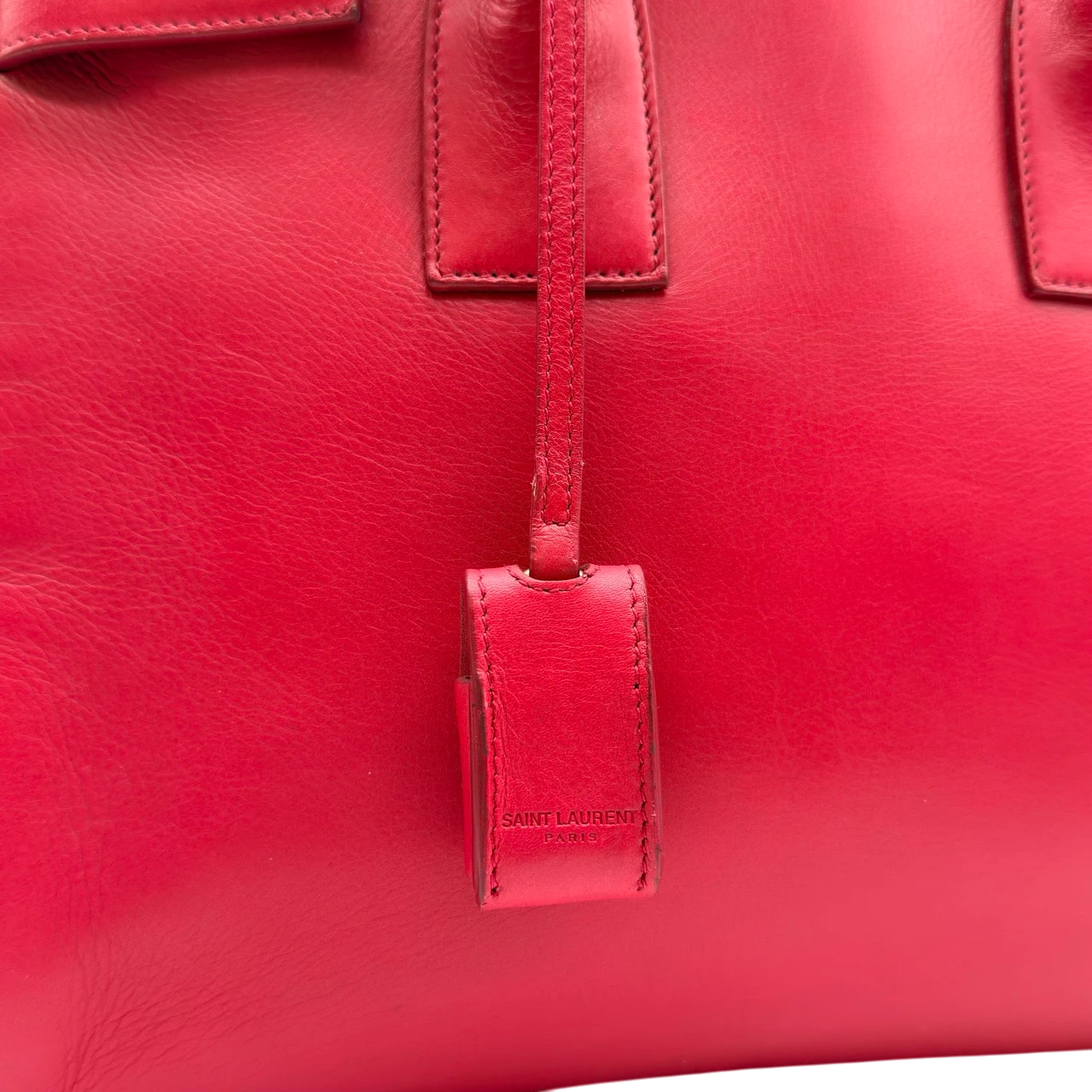 Saint Laurent Handtasche Sac de Jour aus Leder pink