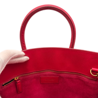 Saint Laurent Handtasche Sac de Jour aus Leder pink