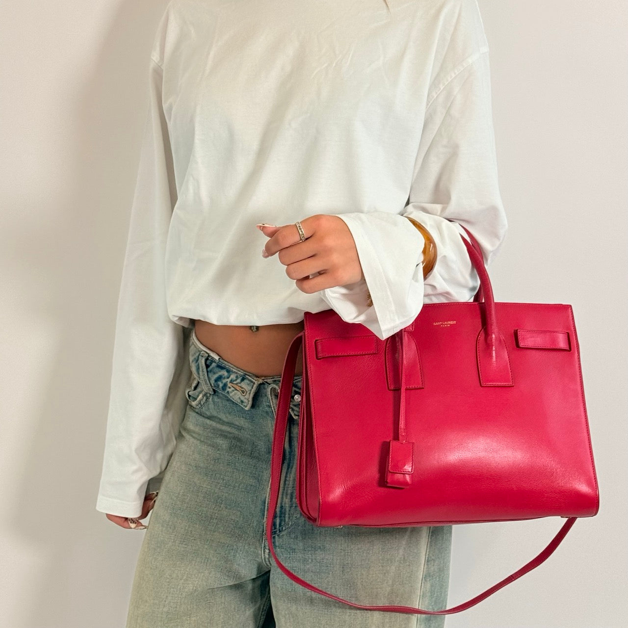 Saint Laurent Handtasche Sac de Jour aus Leder pink