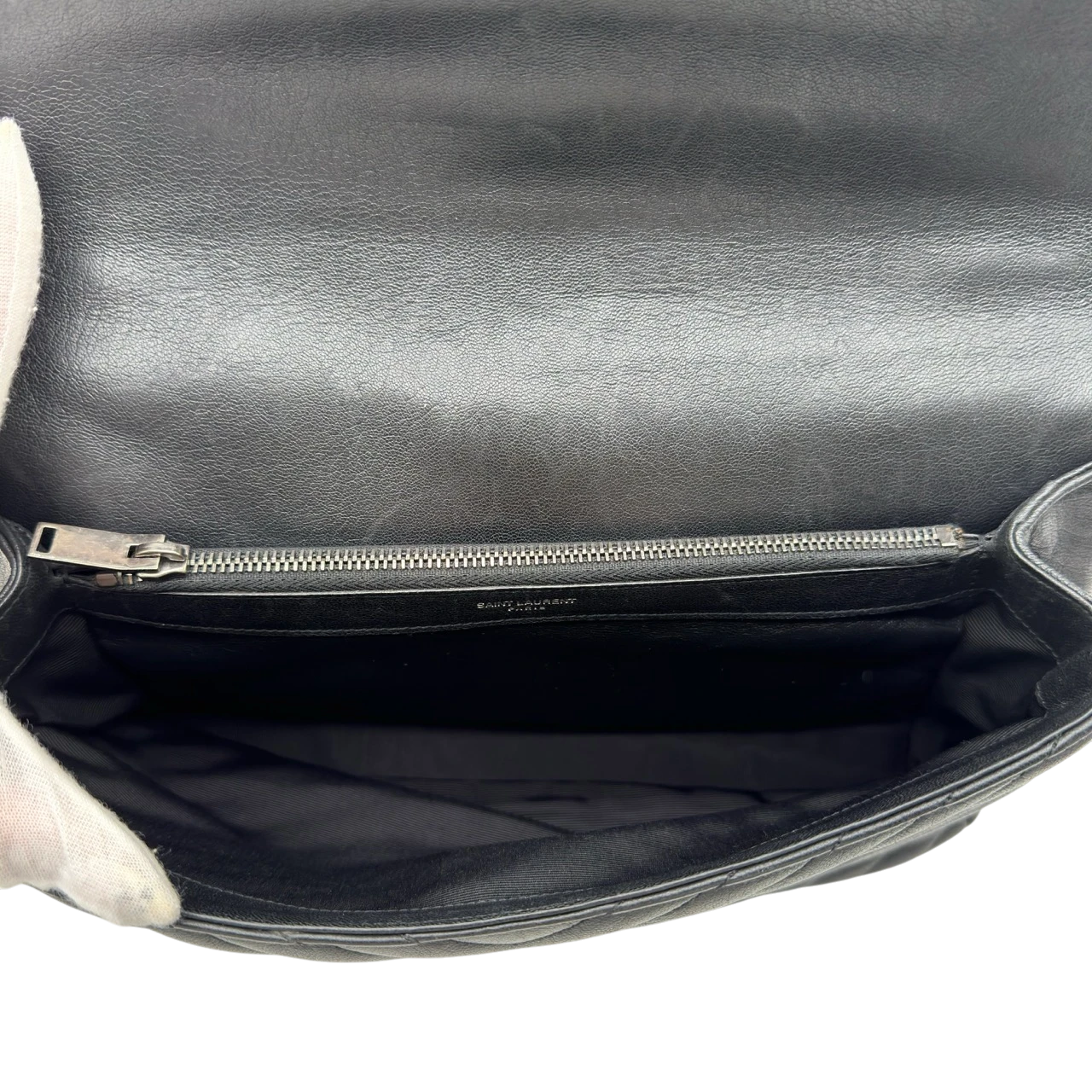 Saint Laurent Umhängetasche College Messenger large aus schwarzem Lammleder