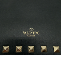 Valentino Garavani Umhängetasche Envelope Rockstud