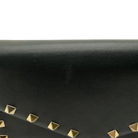 Valentino Garavani Umhängetasche Envelope Rockstud