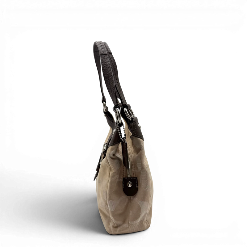Coach Signature Shopper