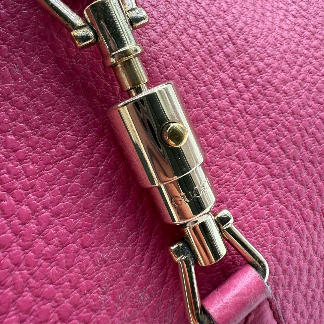 Gucci Handtasche Jackie aus Leder pink