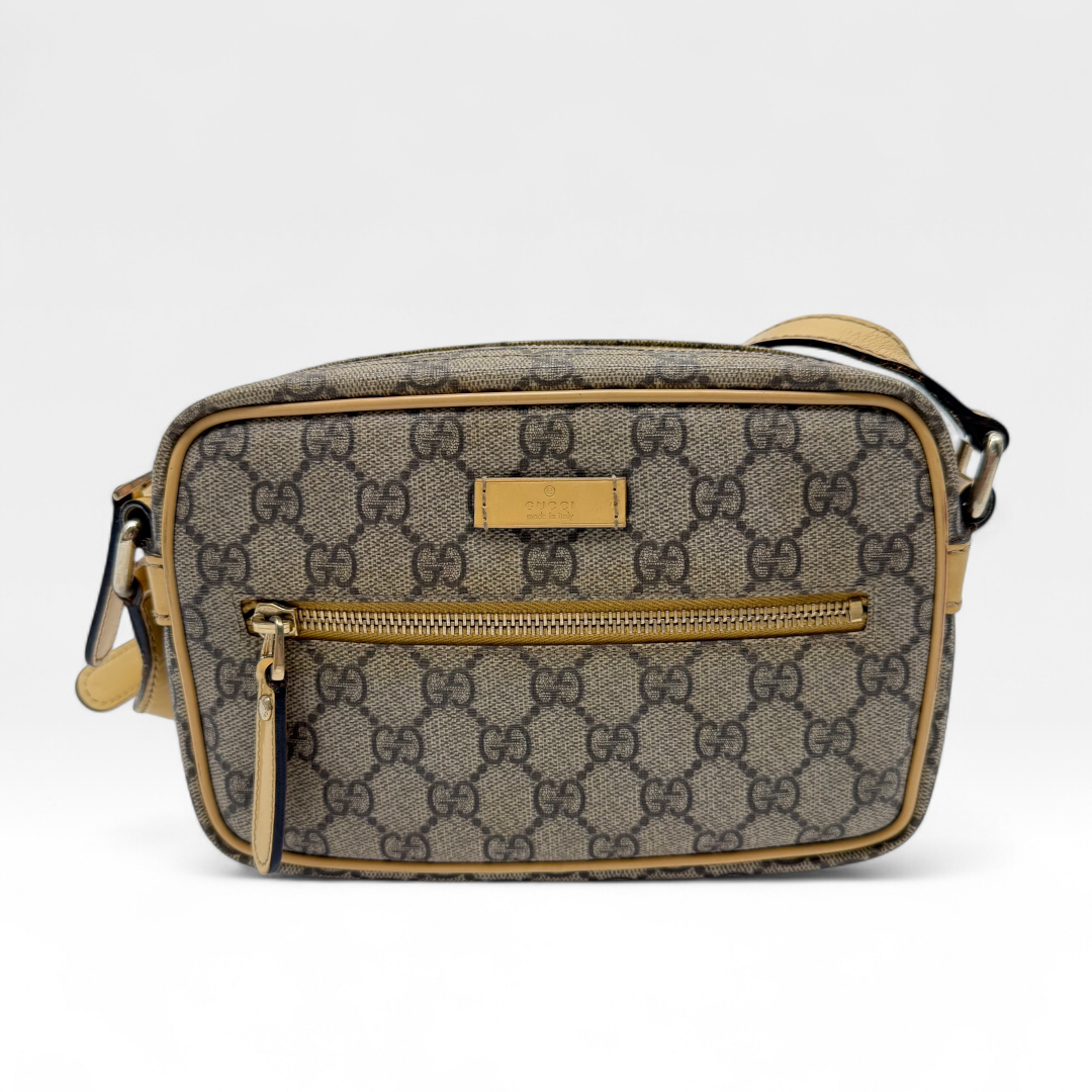 Gucci Umhängetasche rechteckig monogram beige