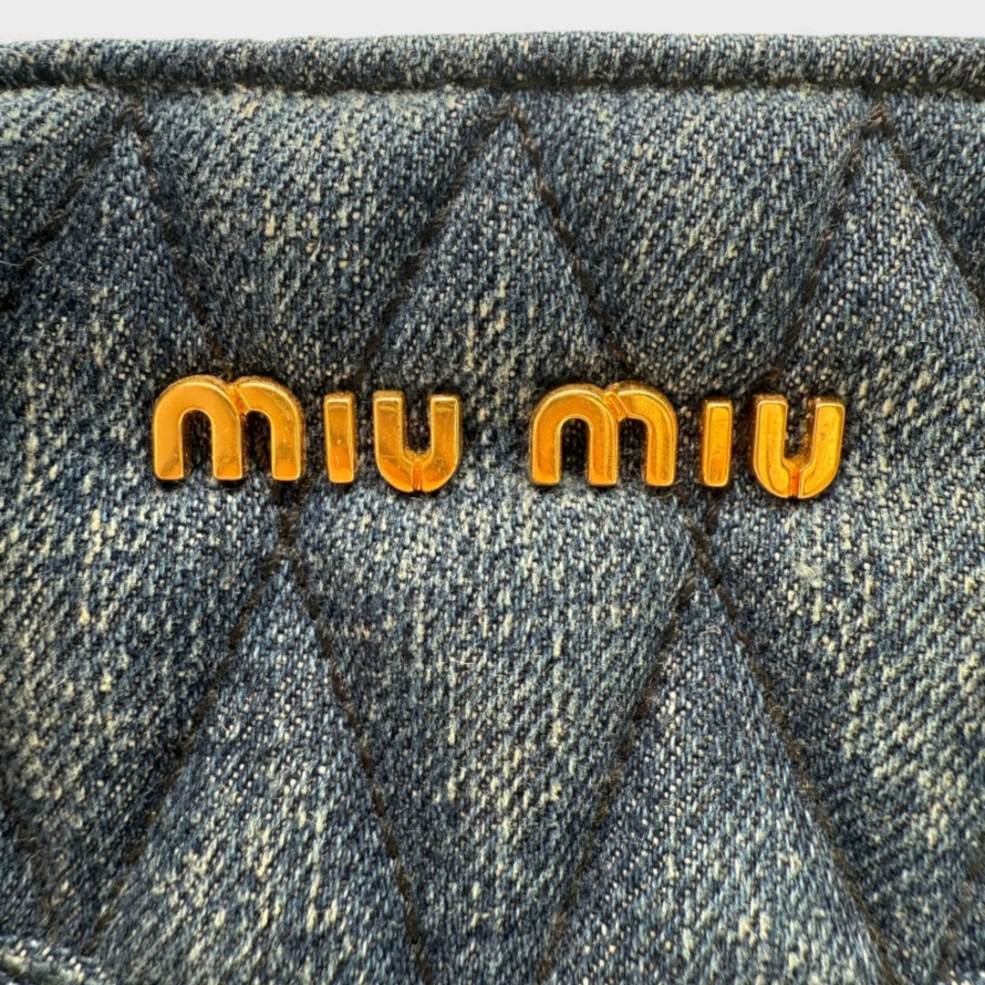 Miu Miu Handtasche Biker mit Umhängegurt aus Denimstoff blau
